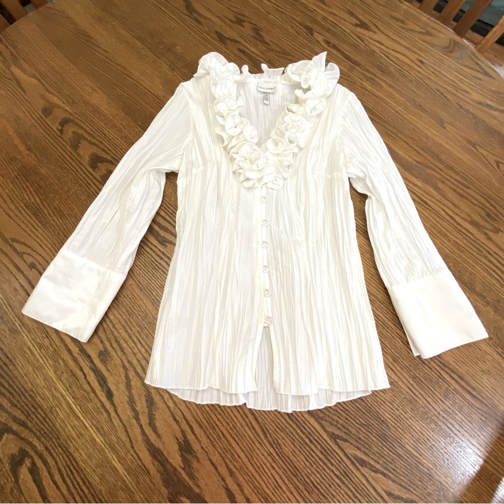 Havre’ benard  cream colored evening blouse Sz S